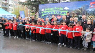 Belediye başkanının koltuğuna oturan çocuklar talimat vermişti: Masal Park hayalleri gerçek oldu