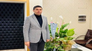 Belediye başkanının sekreterine satırla saldırı: 1 yaralı