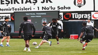 Beşiktaş kondisyon ve taktik çalıştı