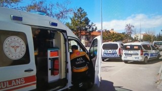 Beyşehirde otomobilin çarptığı çocuk hastanelik oldu