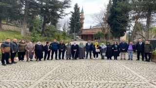 Bilecik huzurevi sakinleri Şeyh Edebali Türbesini ziyaret etti
