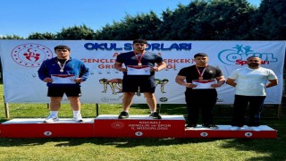 Bilecikli atlet sporcusu şampiyon oldu