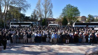 Bilecikte hacı adayları dualarla uğurlandı