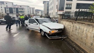 Bingölde trafik kazası: 2 yaralı