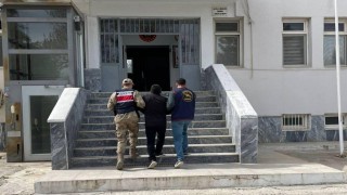 Birecikte göçmen kaçakçısı yakalandı