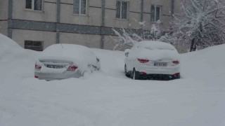 Bitliste 111 köy yolu ulaşıma kapandı