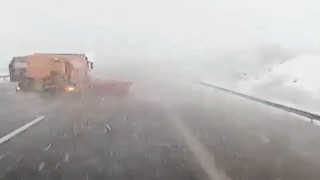 Bolu geçişinde yoğun kar yağışı etkili oldu