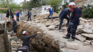 Bozdoğan Belediyesi Alamut Mahallesinde taş duvar çalışmasını tamamladı