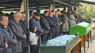 Burdurdaki kazada hayatını kaybeden tarım işçileri toprağa verildi