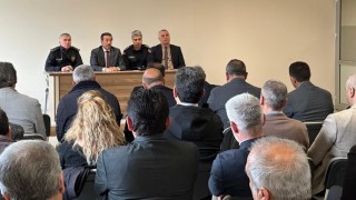 Burhaniyede okul güvenliği toplantısı yapıldı