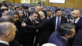 Bursa Büyükşehirde başkanvekilliğine Şahin Biba seçildi