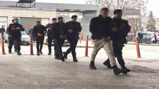 Bursada 7 bağ evini soyan şüpheliler JASATtan kaçamadı