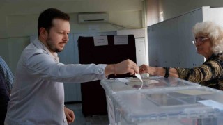 ⁠Bursada Bulgaristan Türkleri sandık başında