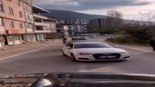Bursada düğün konvoyunda tehlikeli şov