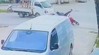 Bursada kamyonet ile motosiklet çarpıştı: 1 yaralı