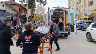 Bursada yola aniden çıkan araç kazaya yol açtı: 1 yaralı