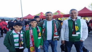 Bursasporlu taraftardan Eskişehirspora destek