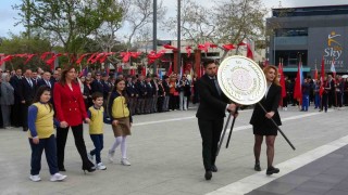 Çanakkalede 23 Nisan kutlamaları