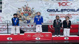 Çayırovaya karatede 15 madalya birden