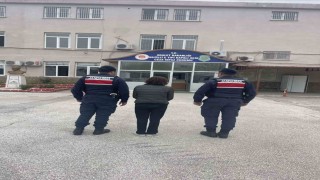 Çeşitli suçlardan aranan 2 şahıs Aydında yakalandı