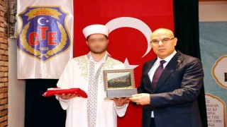 Cezaevinde 4 hükümlü hafız oldu