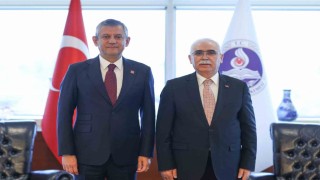 CHP Genel Başkanı Özel: Anayasa Mahkemesi, Türkiyede herkesin, her türlü tartışmadan uzak tutması gereken bir mahkeme