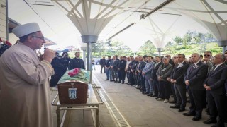 CHP Genel Başkanı Özel, gazeteci Yıldırımın cenaze törenine katıldı