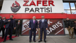 CHP Genel Başkanı Özelden Zafer Partisi Genel Başkanı Özdağa ziyaret