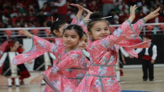 Cizrede 23 Nisan kutlamaları