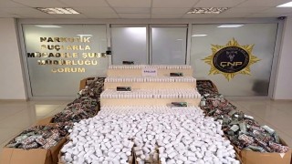 Çorumda 550 bin adet sentetik ecza hapı ele geçirildi: 2 tutuklama