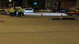 Çorumda otomobil ile motosiklet çarpıştı: 1 yaralı