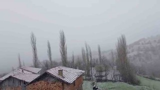 Çorumun yüksek kesimlerinde kar yağışı etkili oluyor