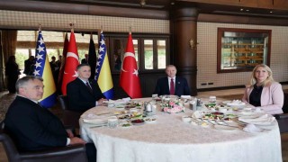 Cumhurbaşkanı Erdoğan Bosna Hersek Devlet Başkanlığı Konseyi üyeleriyle bir araya geldi