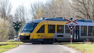Danimarkada iki tren çarpıştı: 4ü ağır 17 yaralı