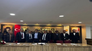 DEM Partili meclis üyesi AK Partiye katıldı