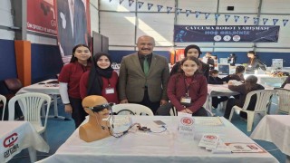 Devrekli öğrenciler robot yarışmasında birinci oldular