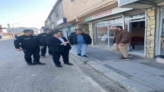Dicle Kaymakamı Atış, esnaf ve vatandaşlarla bir araya geldi
