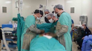 Doç. Dr. Anıl Agardan kamburluk uyarısı