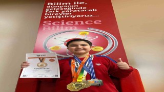 Dünya birincisi 4. sınıf öğrencisi Keremin hedefi Cahit Arf gibi bilim insanı olmak