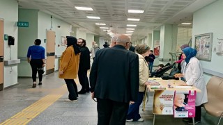 Düzcede Kanser Haftasında farkındalık standı kuruldu