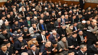 Düzcede şehit polisler için mevlit okutuldu