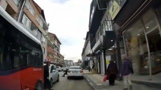 Düzcede yayaya çarpan sürücü direksiyonu başkasına devretti