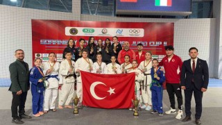 Düzceli sporculardan büyük başarı
