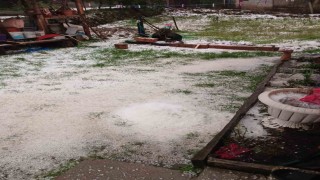 Düzcenin yüksek kesimlerinde dolu etkili oldu