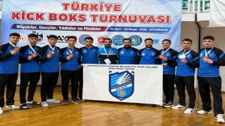 EBBli sporcular altınla döndü