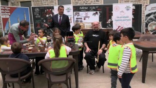 Edirnede geçmişin izleri minik ellerle boyandı