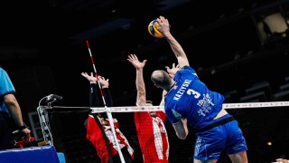 Efeler Ligi: Halkbank: 2 - Spor Toto: 3