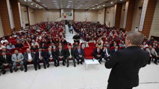 Eğitimde aile ve okul iş birliği vurgulandı