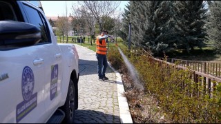 Elazığda haşereyle mücadele sürüyor