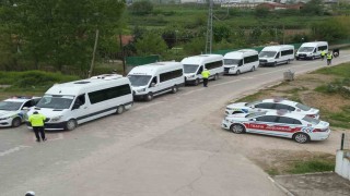 Erbaada kurallara uymayanlara servis sürücülerine ceza yağdı